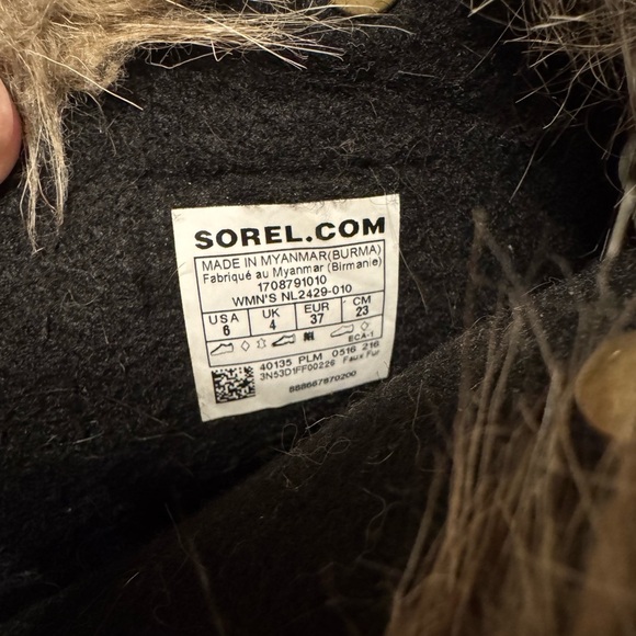 Sorel Joan of Arctic Faux Fur Waterproof Insulated Winter Boots size 6 - Picture 7 of 9
